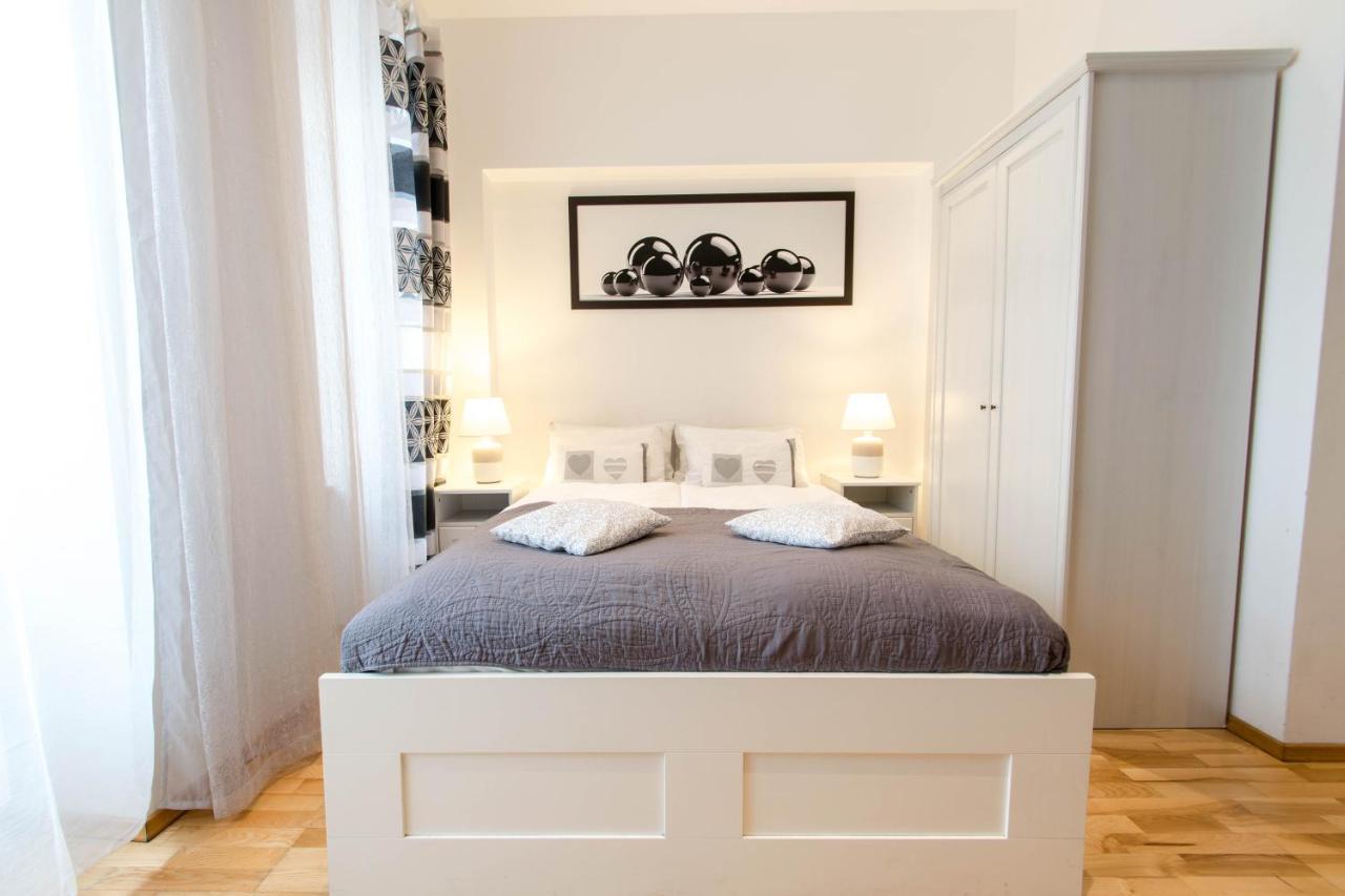 Old Town Slawkowska Apartment *
